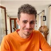 Profesor de Inglés a todas las edades y prácticamente todos los niveles.